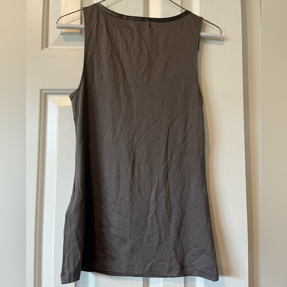 Banana Republic Luxe Touch Brown shade Sleeveless Tank, XS, NWT - Picture 6 of 7